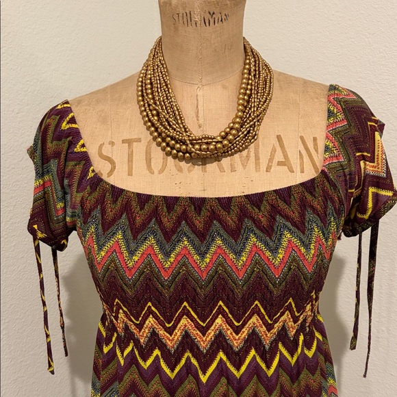 Chevron Patterned Dress - Picture 2 of 6